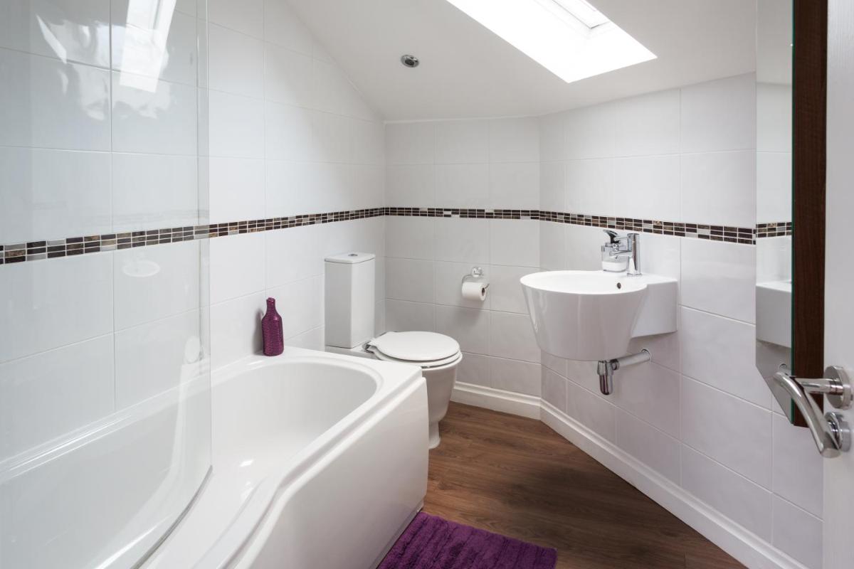 City Apartments - The Light Well - Housity