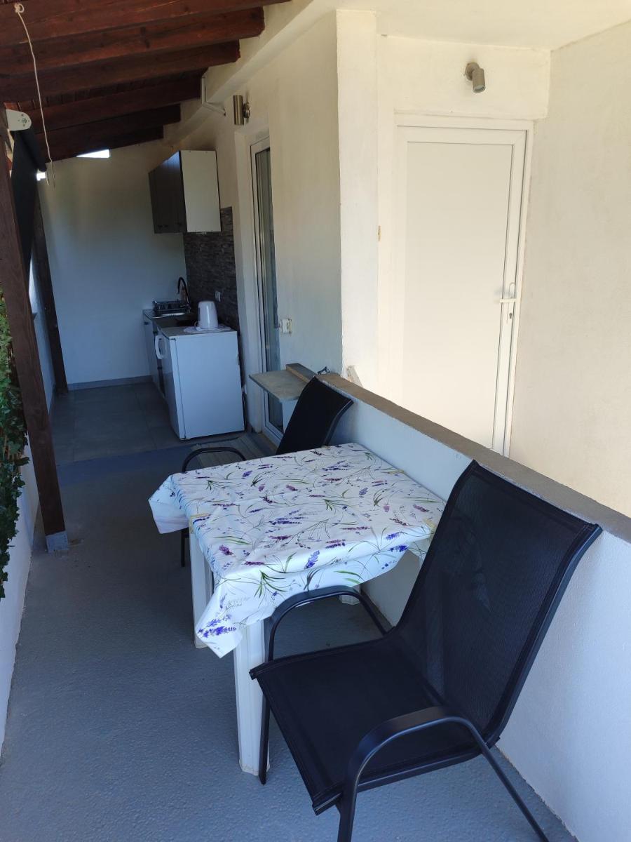 Guesthouse Eljuga Family - Housity
