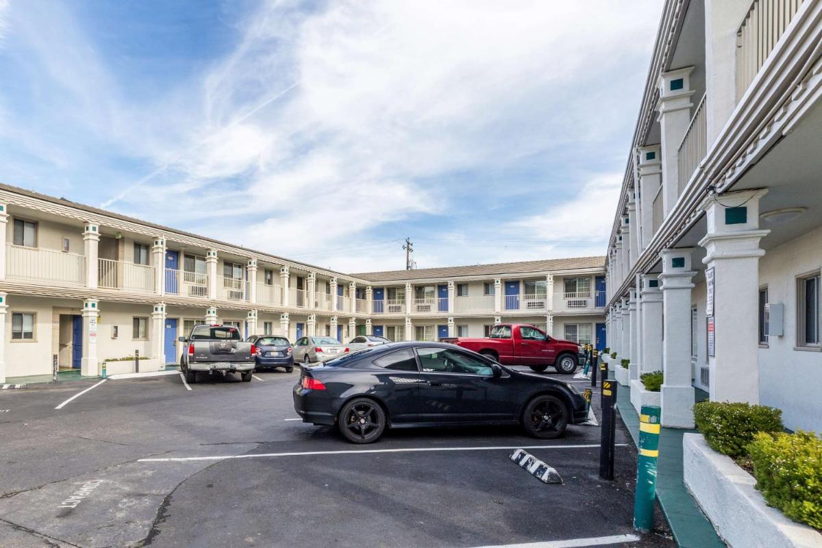 Suitetrails - Motel 6 San Rafael
