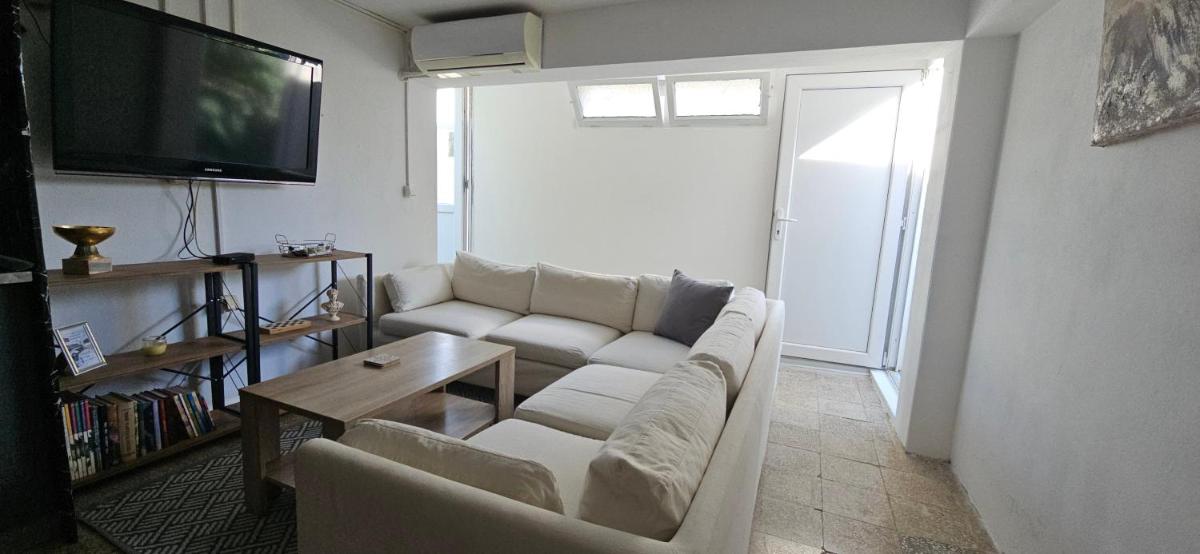 House Konjevic - Housity