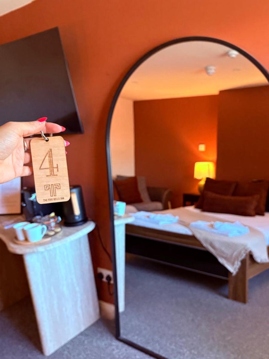The Five Bells Inn Accommodation - Housity