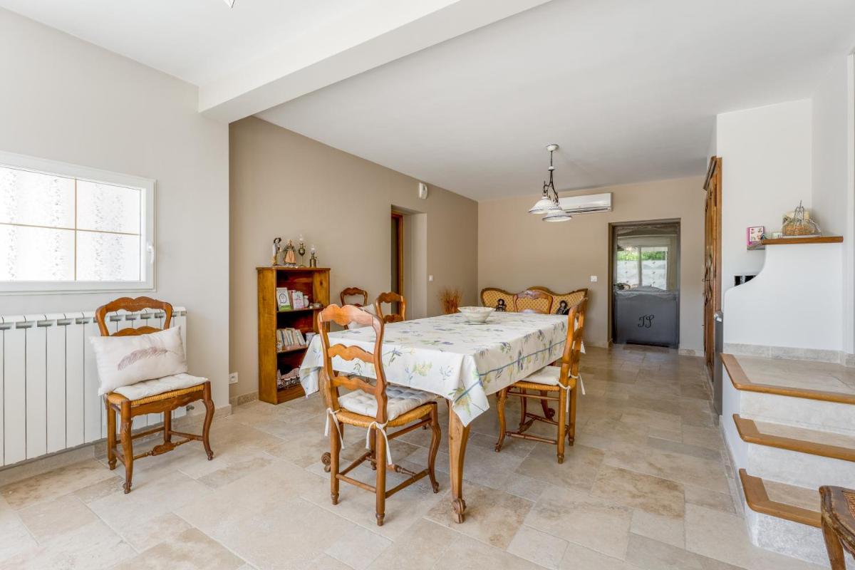 La Bastide Des Mereuilles - Housity