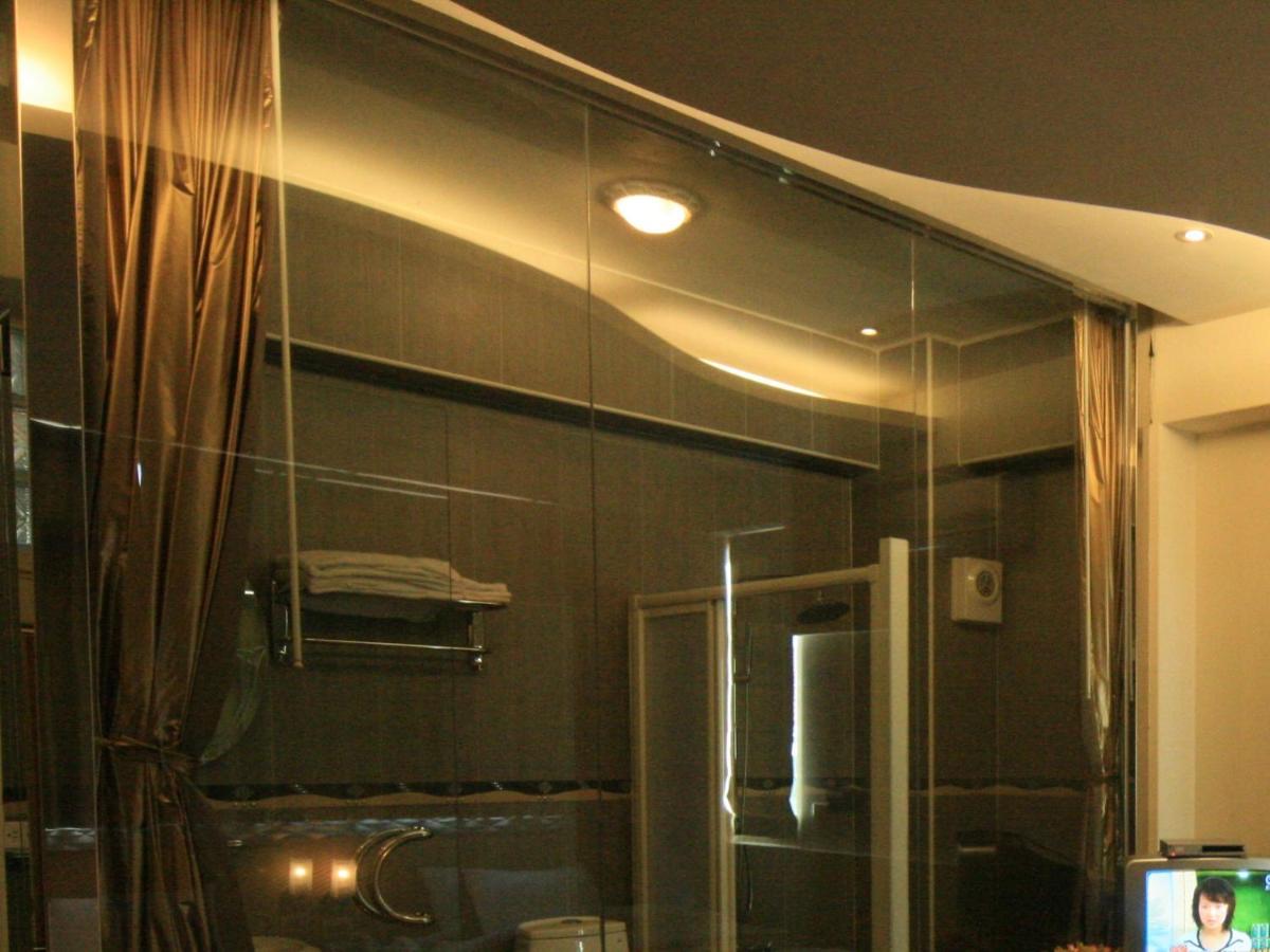 Ri Yue Hu Pan Resort - Housity