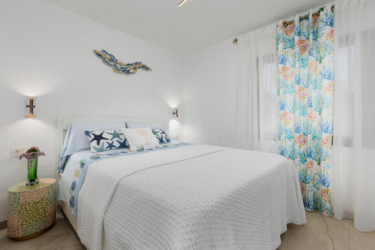 Corralejo Oasis Duna Casa 3P is Premium Adults-Only Apartment with Panoramic Pool View - Housity