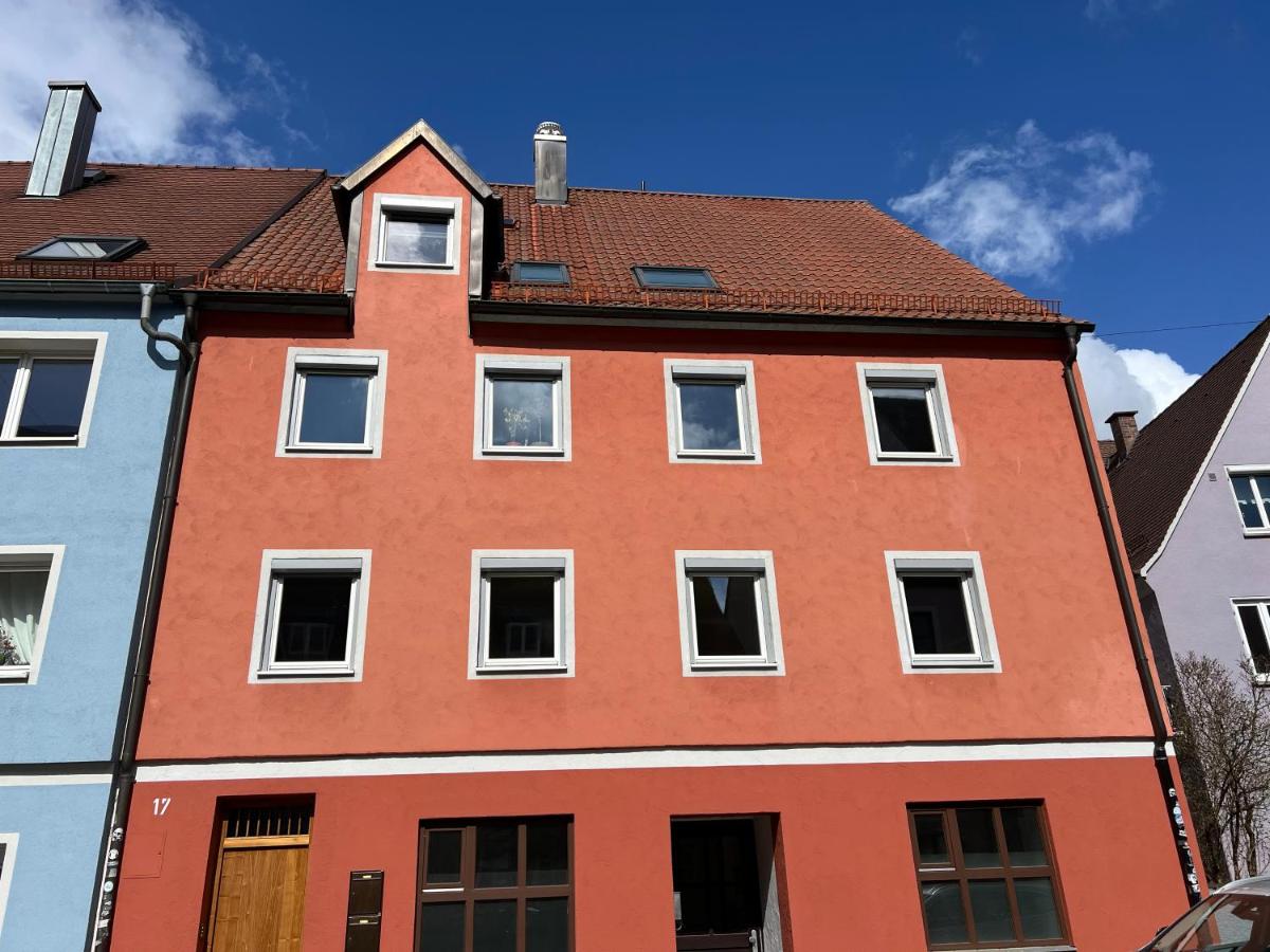 Zentrales Apartment für 8 Personen - 4 Schlafzimmer - Balkon - Housity