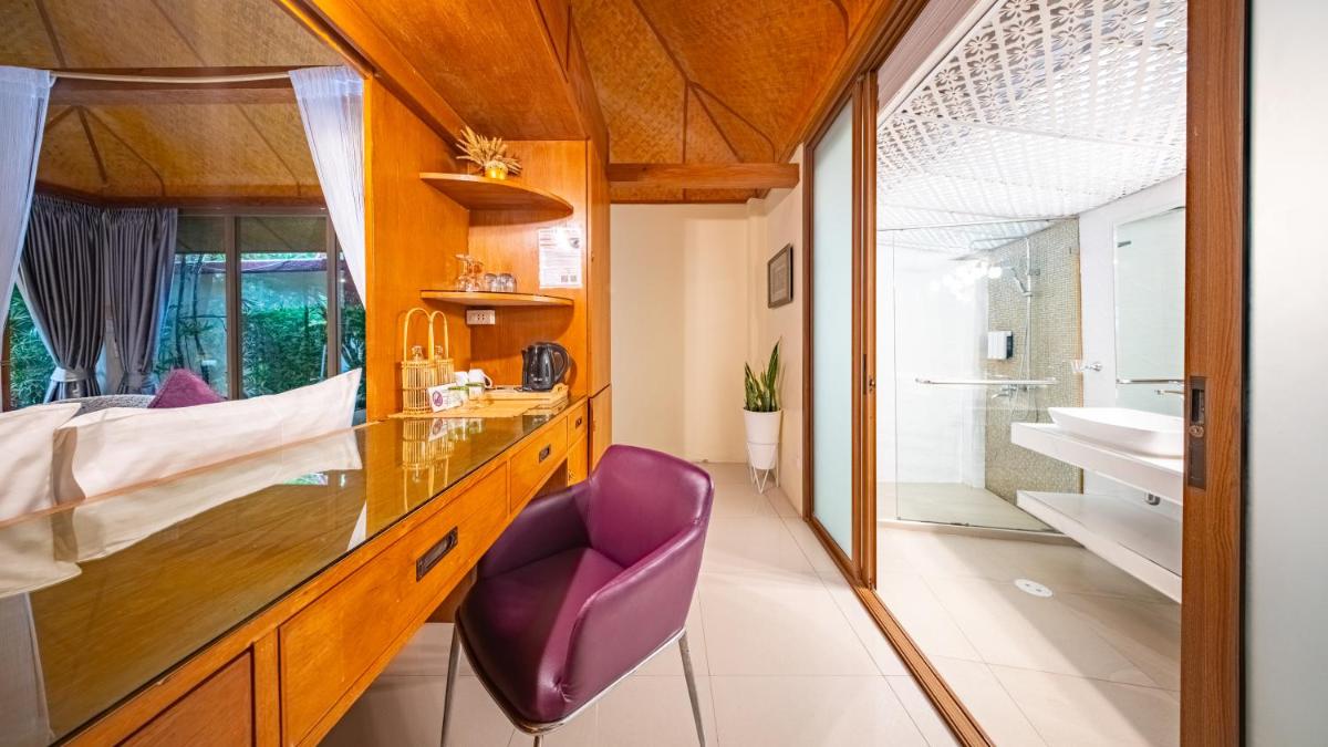 Pattaya Bungalow I, Totally Private Pool - Housity
