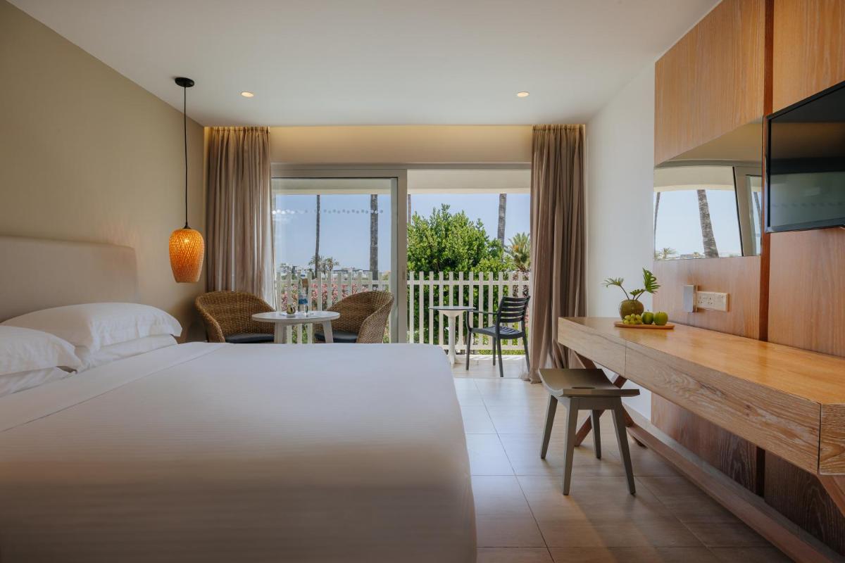Nissi Beach Resort - Housity