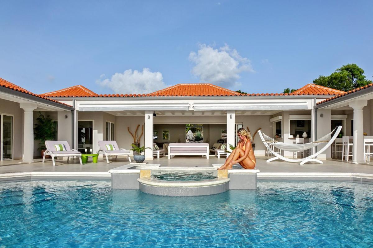Suitetrails - Seafacing Villas Apartments Rentals