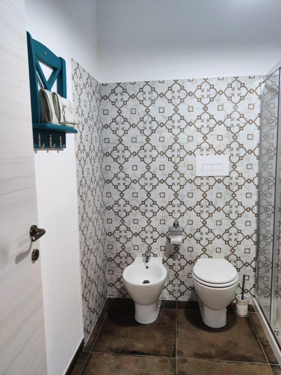 B&B Dell'Infopoint-La Via Silente - Housity