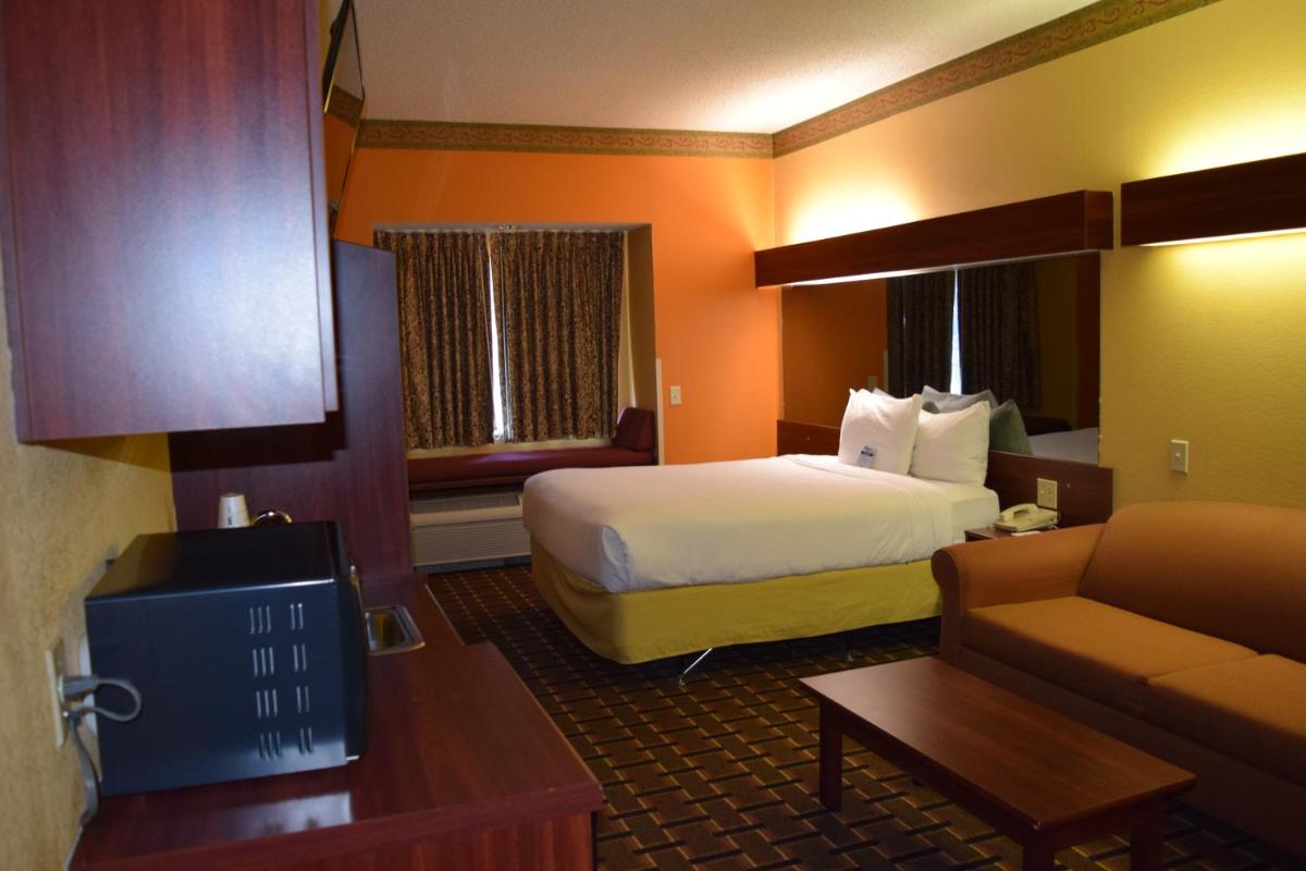 Microtel Inn & Suites by Wyndham Rock Hill/Charlotte Area - Housity