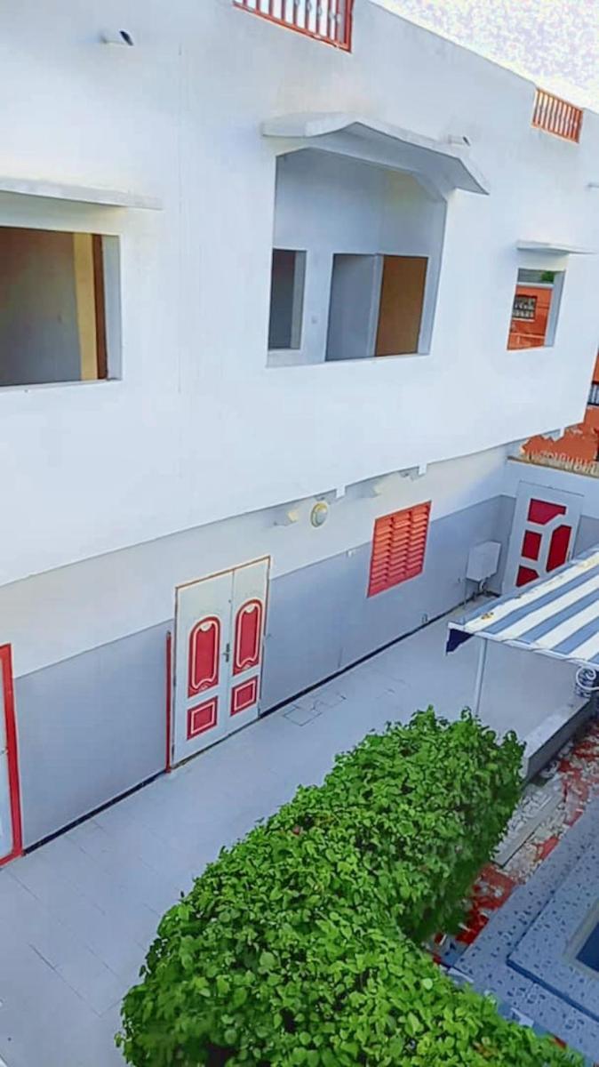 Spacious Apartment with Pool in M'bour - 100 m² - Housity