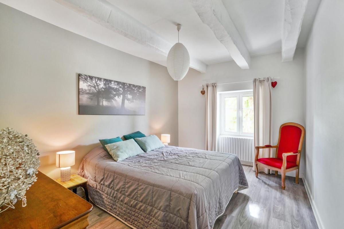 Villa charmante à Saint Sylvestre sur Lot avec piscine privée - Housity