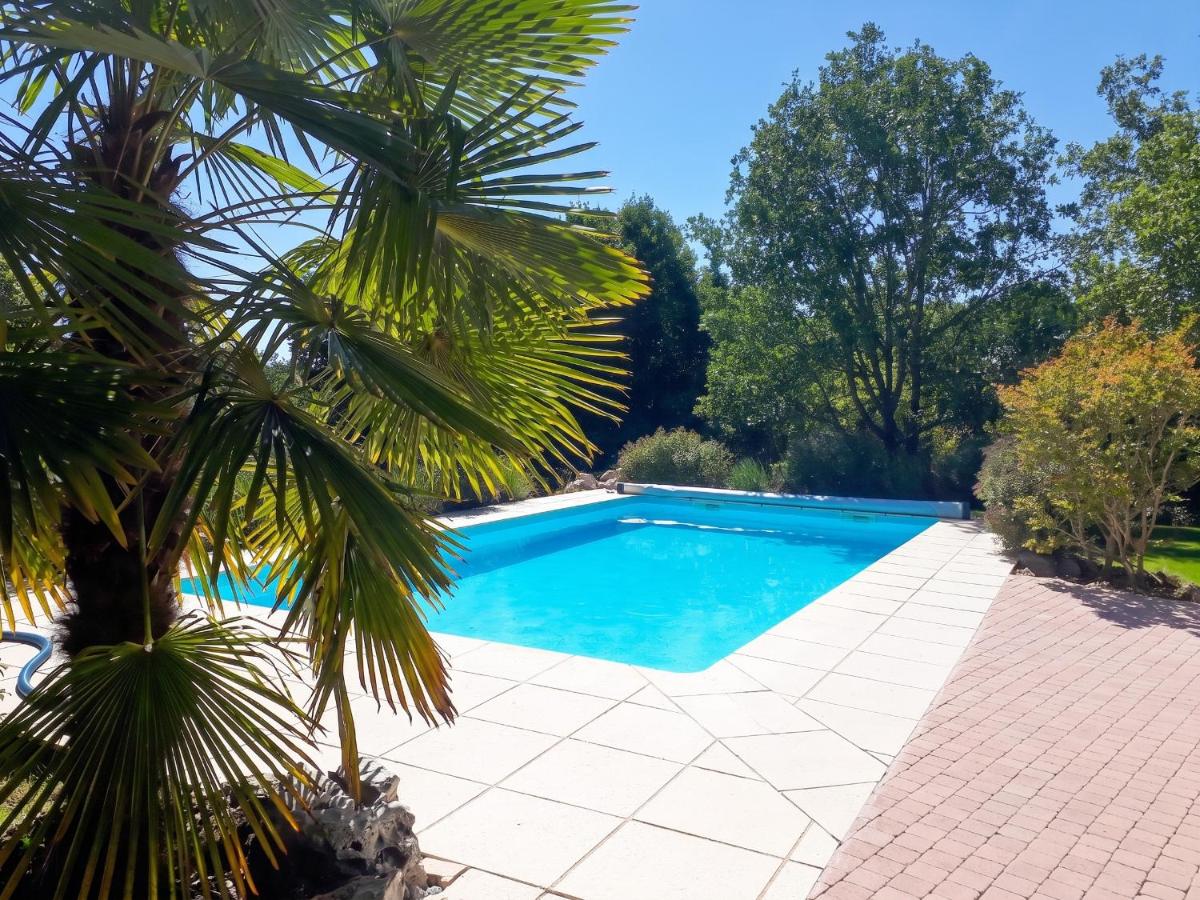Villa ravissante à Loubressac avec piscine privée - Housity