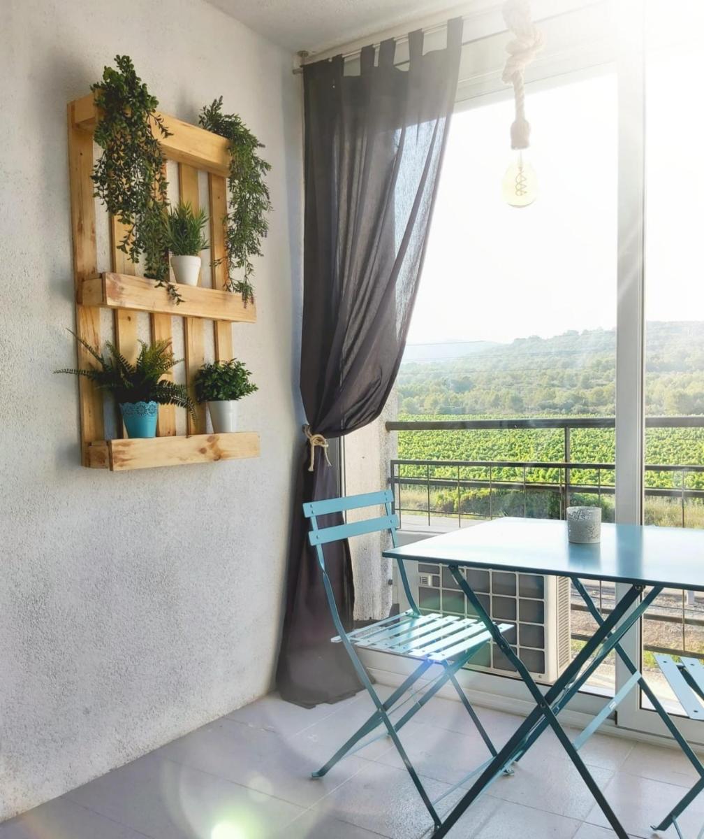 Charming apartment with mountain view in Francas 45m² - Housity