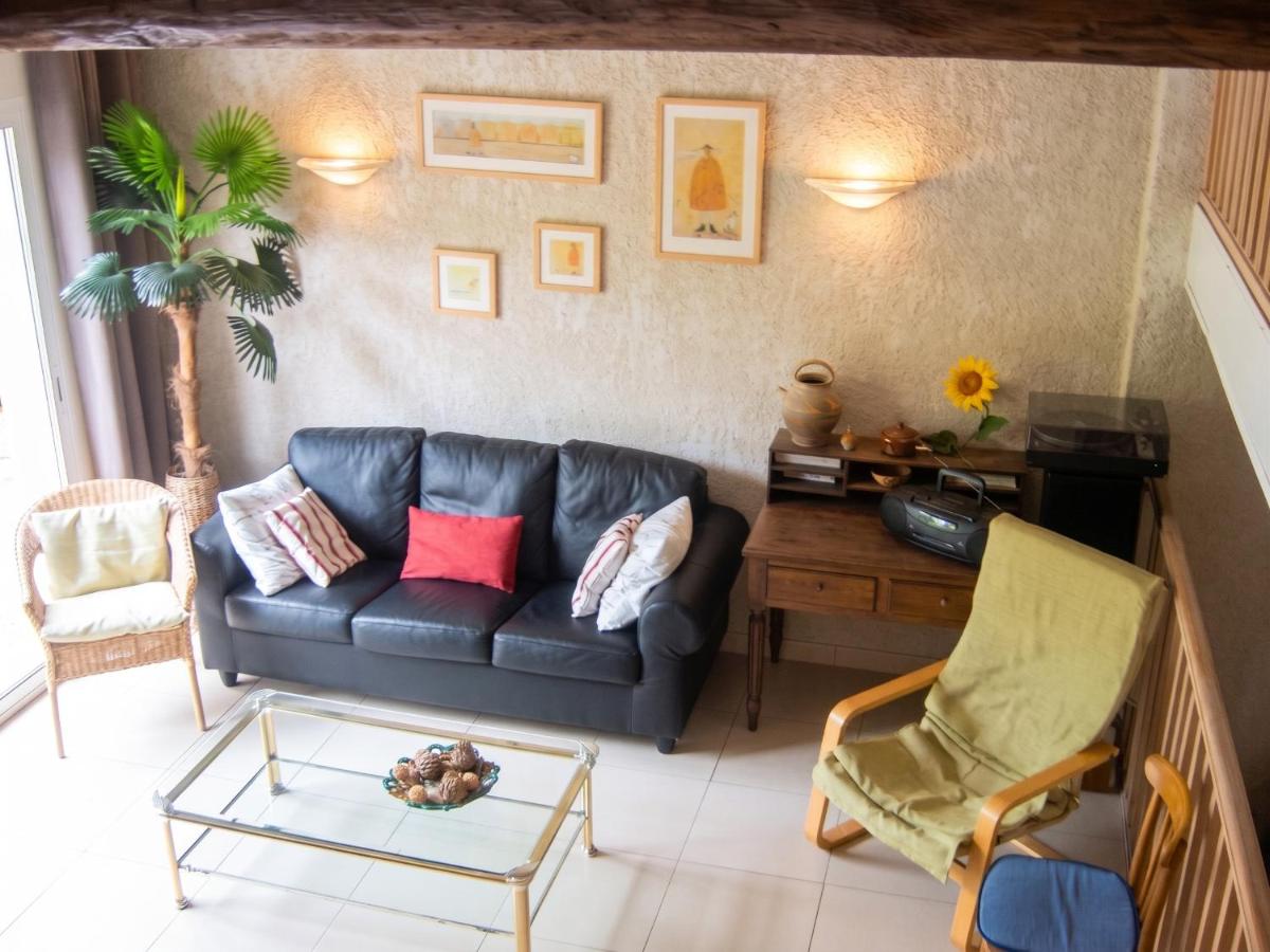 Maison confortable a Lunas avec vue montagne + jardin - Housity