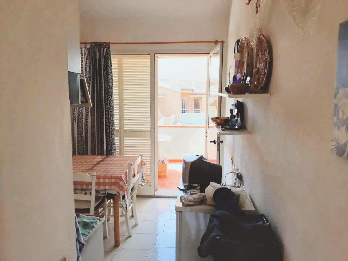 Charming Apartment in Badesi - 48 m² + Parking - Housity
