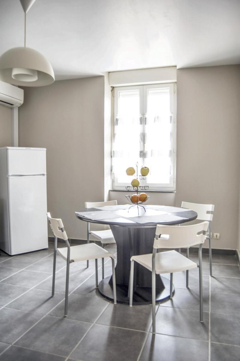 Appartement spacieux à Carcassonne 48 m² avec parking - Housity