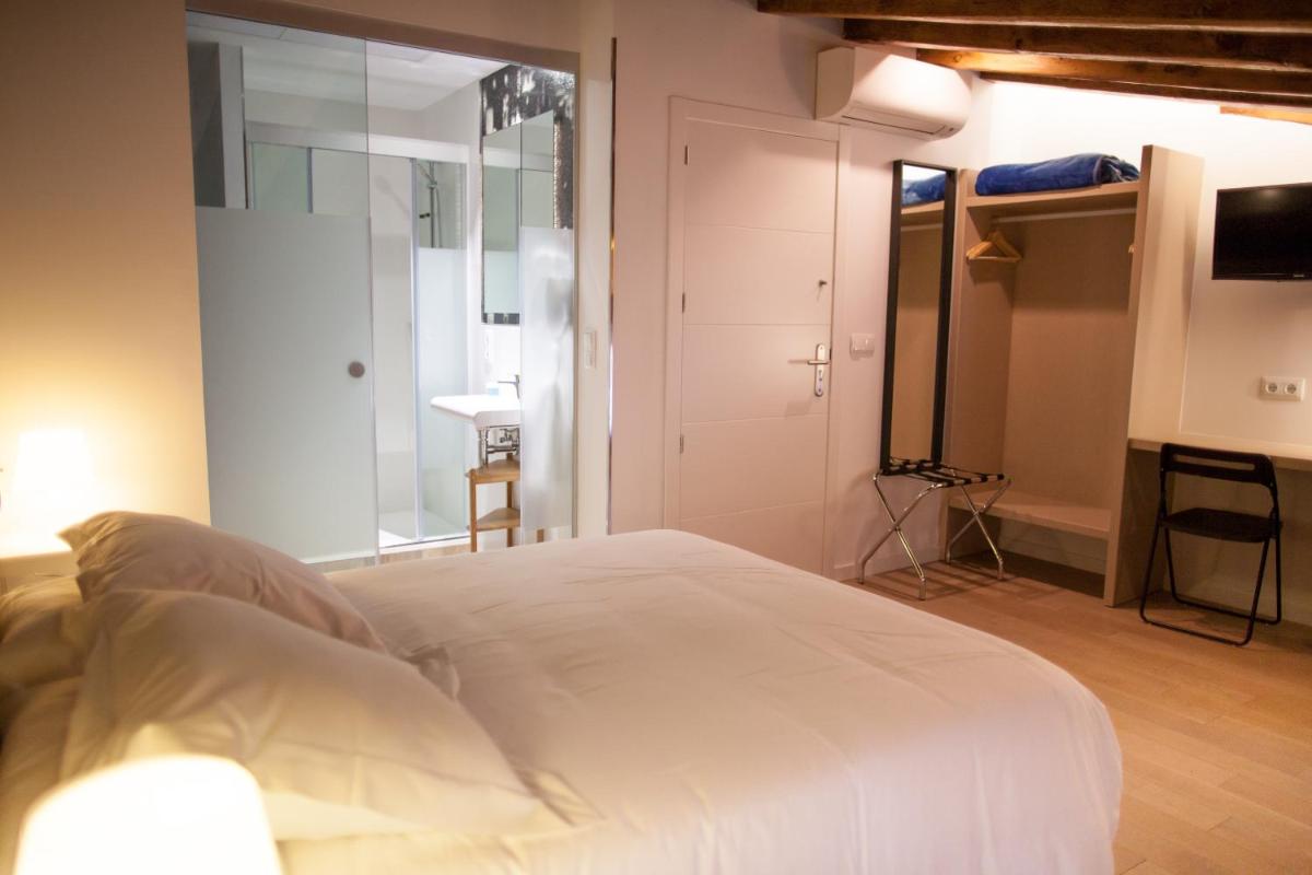 Host & Home - Housity