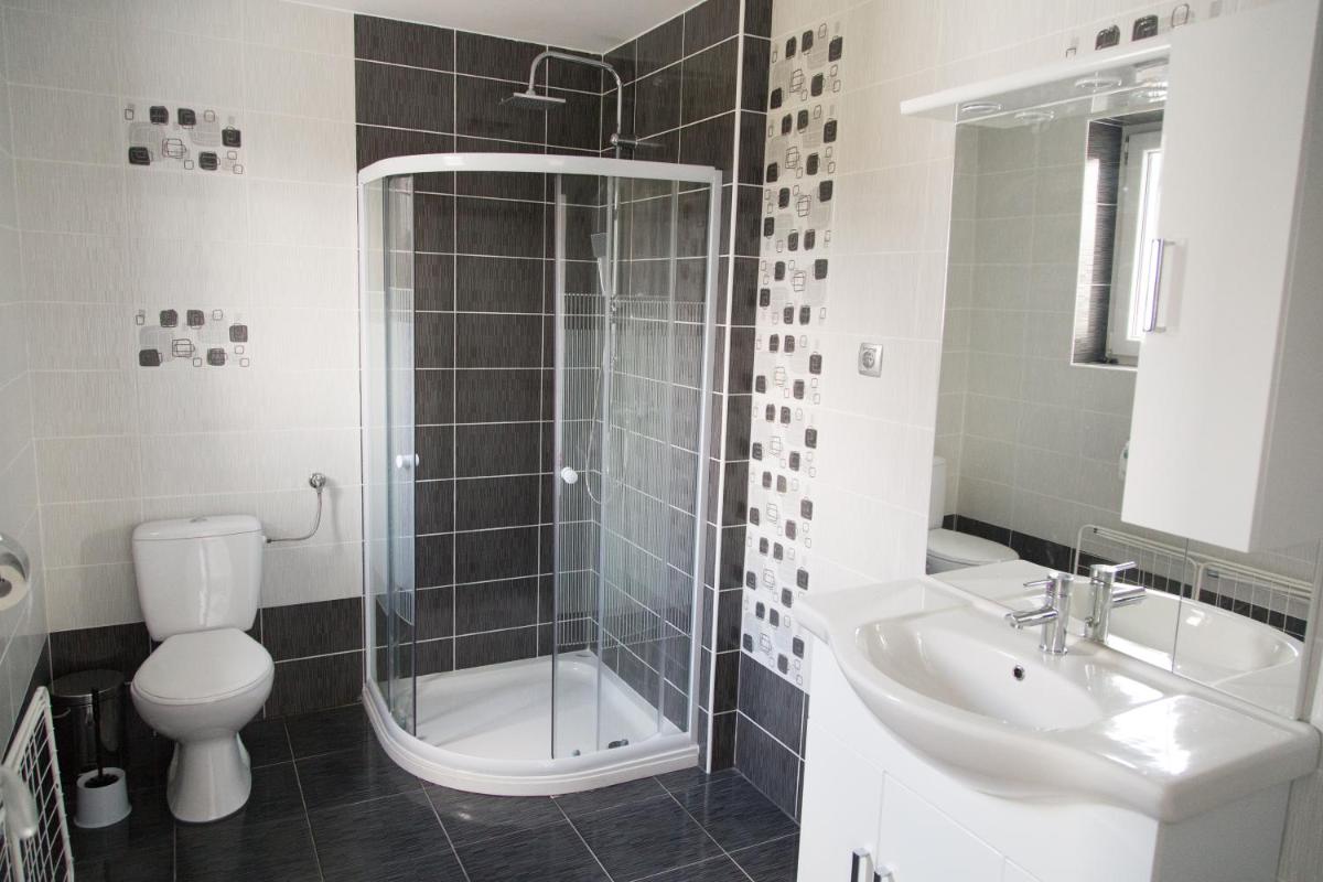 Apartments Ema - Housity