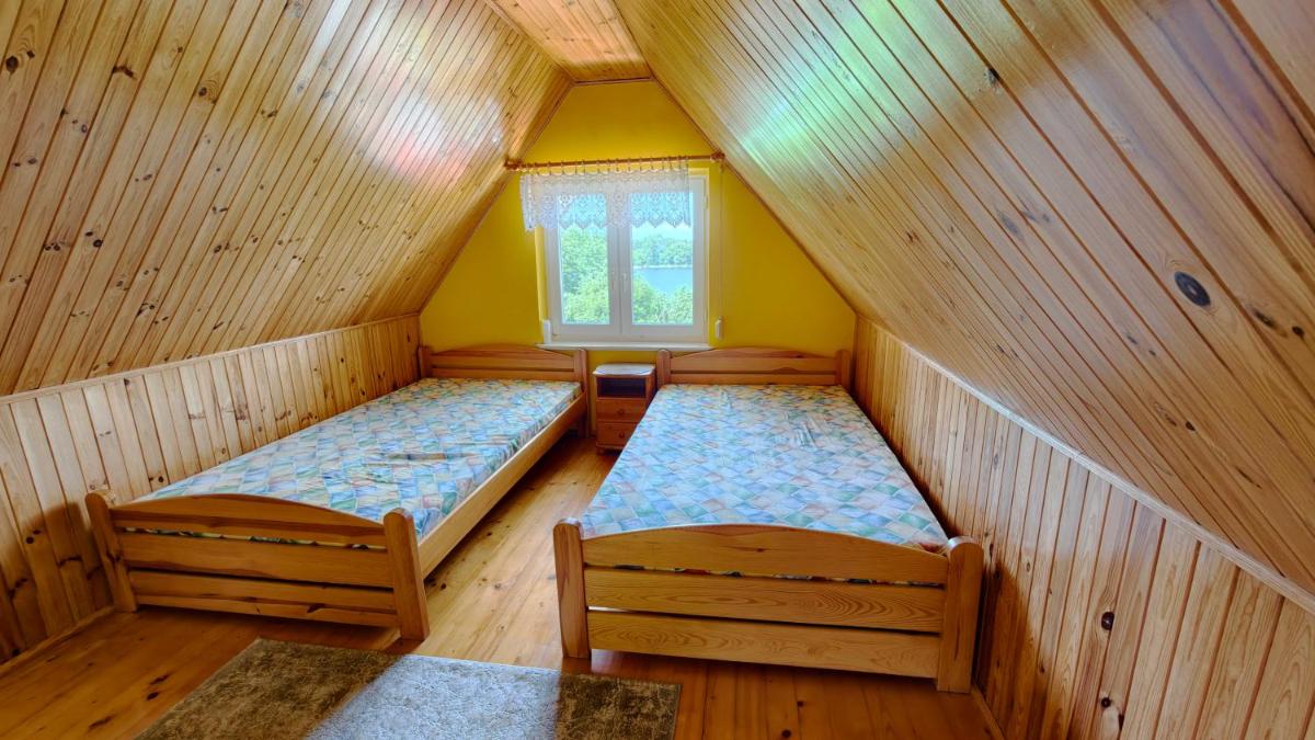 Duży Domek Nad Jeziorem - Kretowiny 64 - Housity