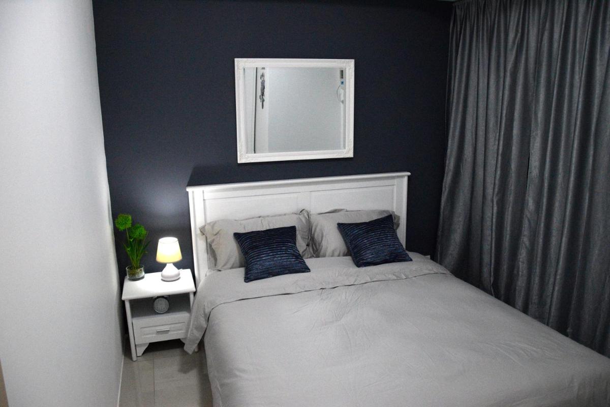 Jazz Makati Luxury Apartment - Housity