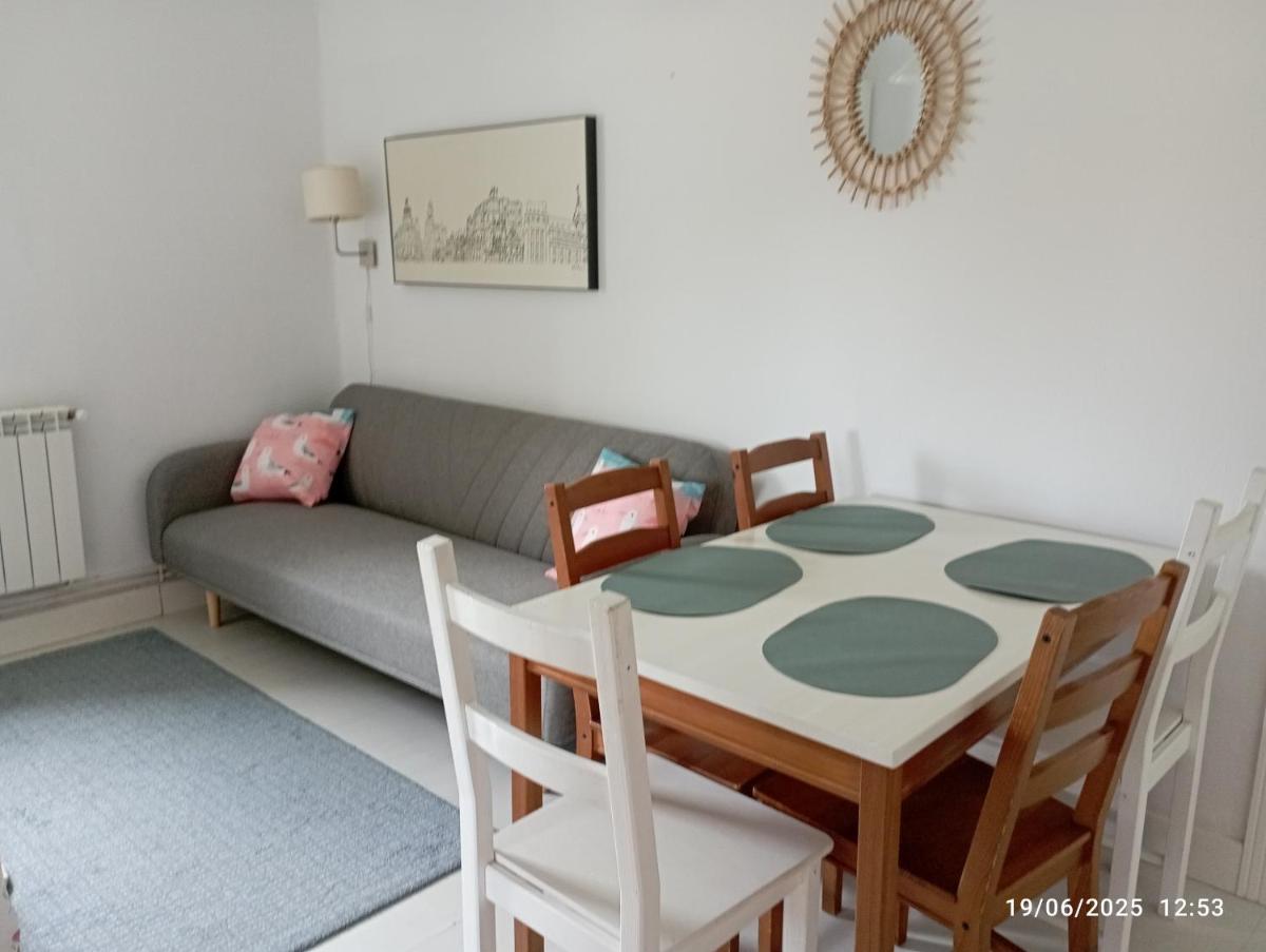 La Revilla Apartment, San Vicente de la Barquera - Housity