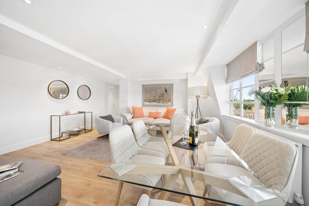 Nell Gwynn Chelsea Accommodation - Housity