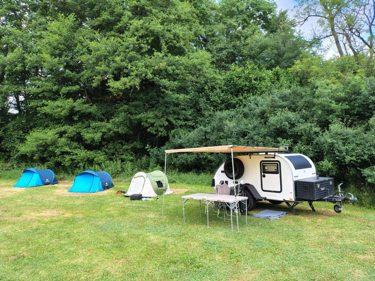 Camping Weides Campinghütten, Stellplätze für Camper, Wohnmobil, eigenes Zelt - Housity