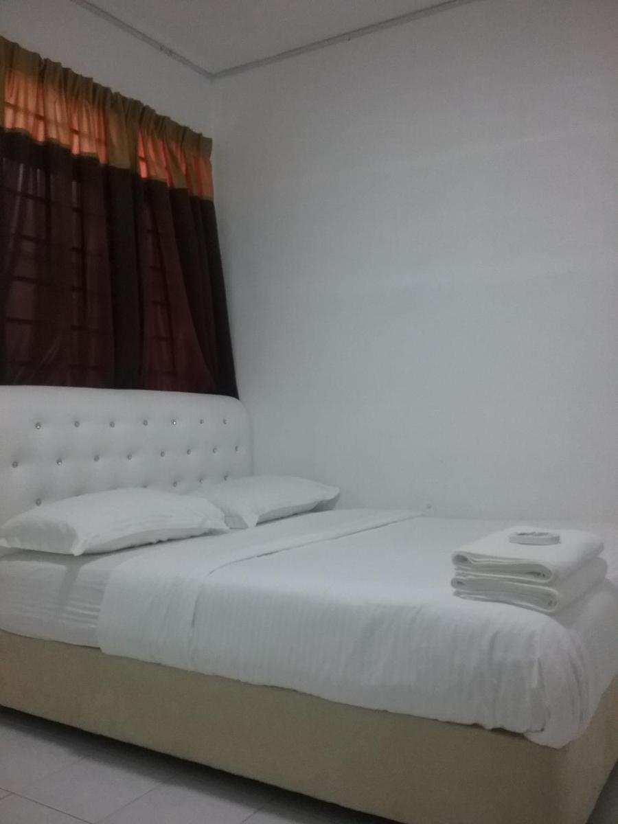 Anjung Homestay - Housity