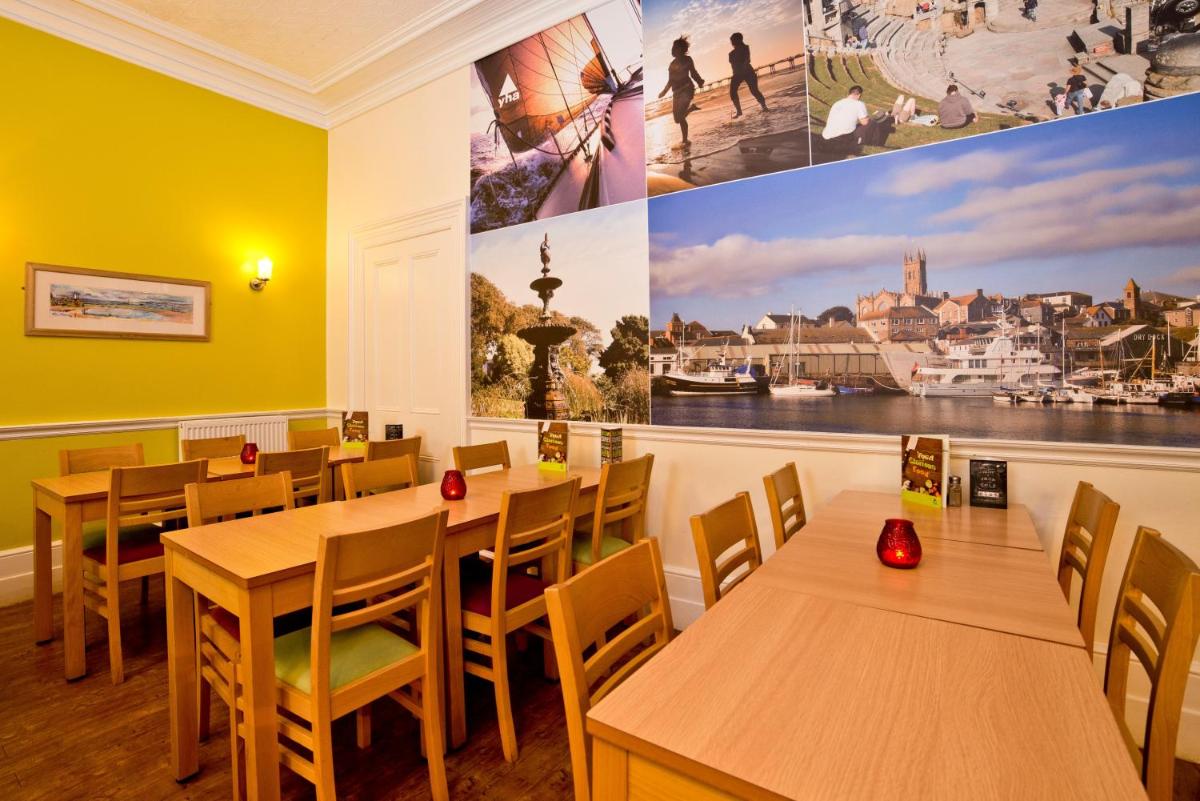 YHA Penzance - Housity