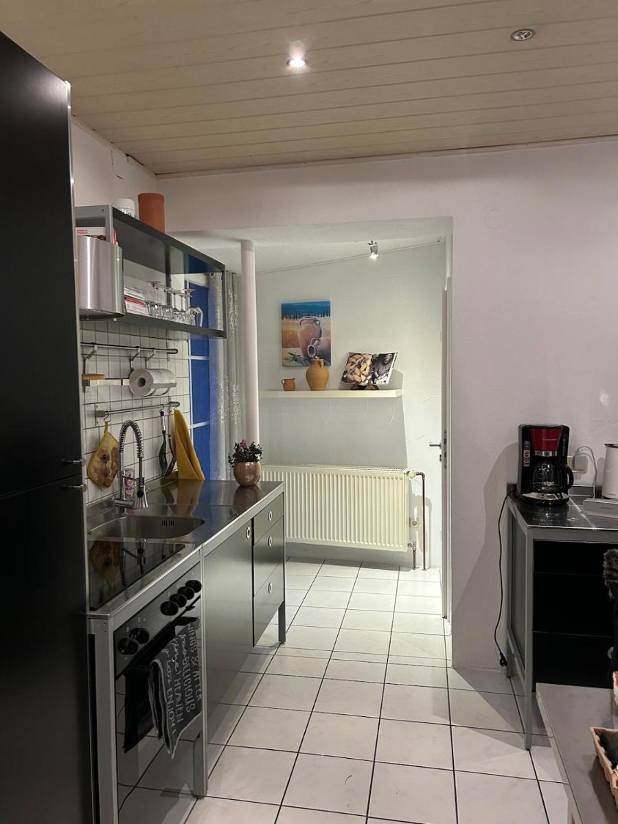 Ferienwohnung Ein Bücherhimmel in Leun - Housity