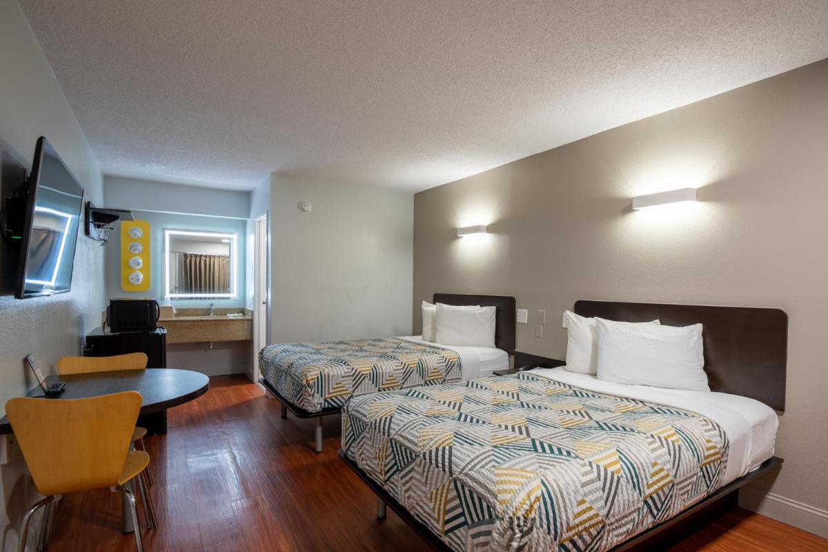 Motel 6-Richmond, VA - Midlothian Turnpike - Housity