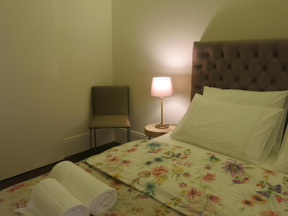 Chateau Flores - Housity