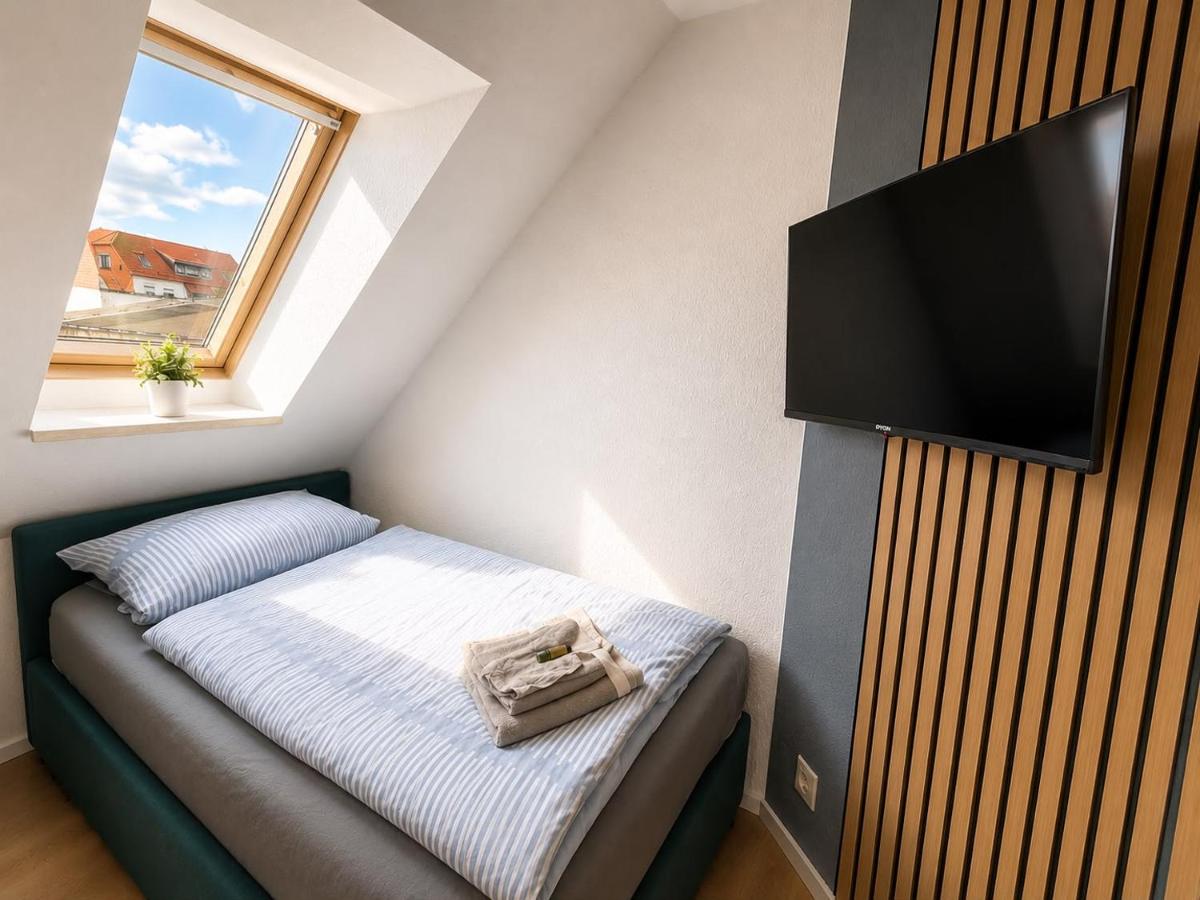 Hotel & Restaurant Hasa - Housity