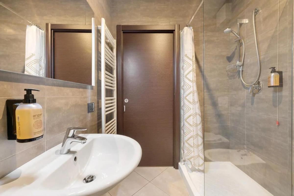 Foresteria BB Sul Lago - Housity