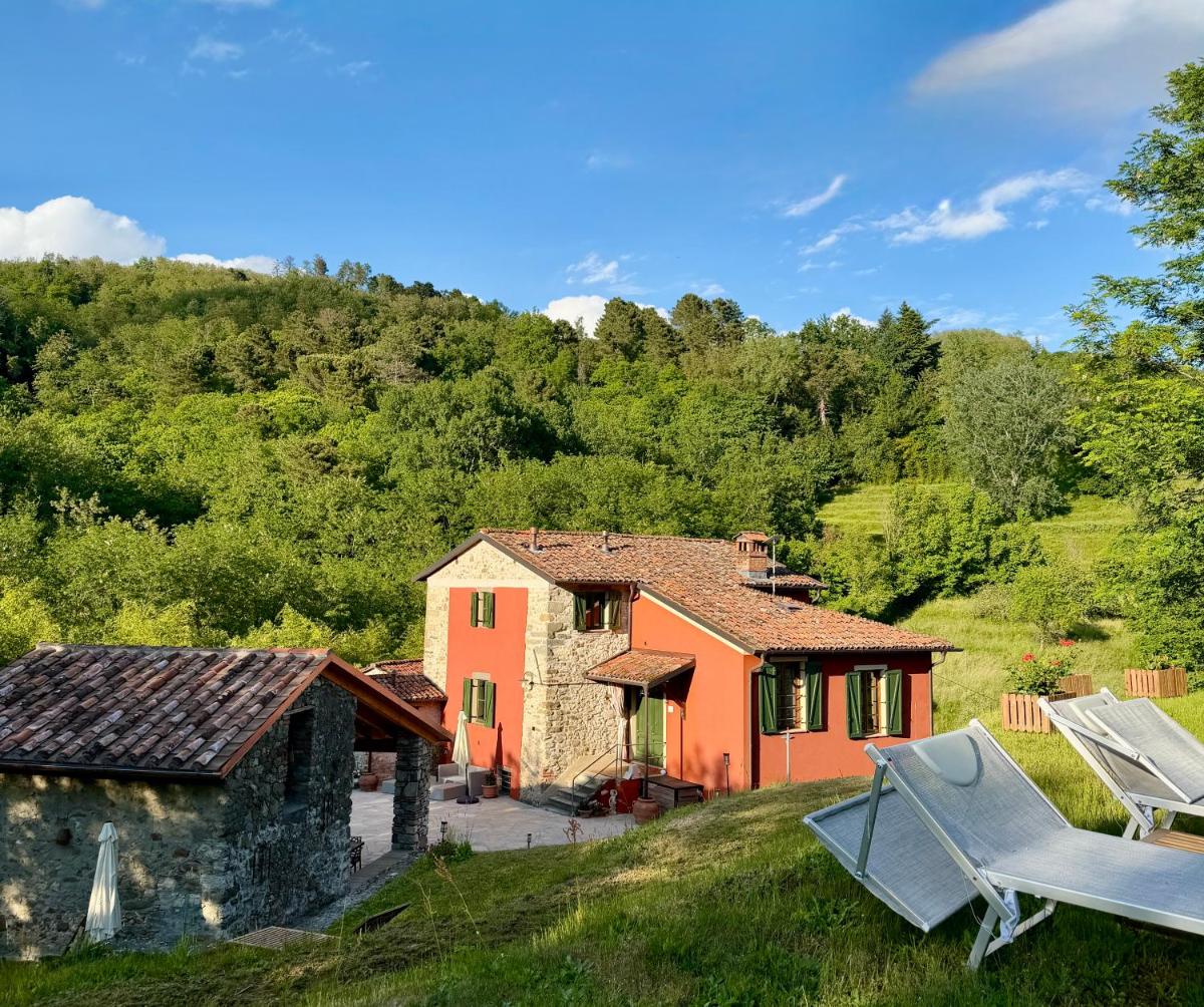 Casa Collina di Barga - Housity