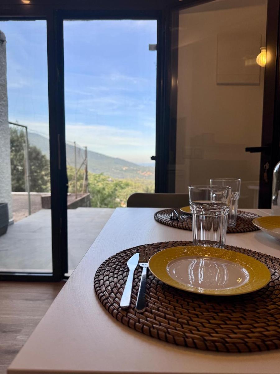 Apartment with spectacular views of Montseny - Housity