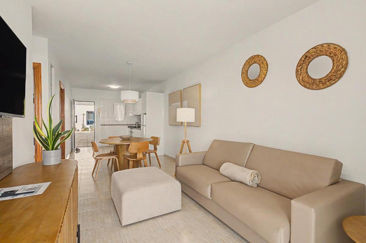 Callao Beach 1 - Housity