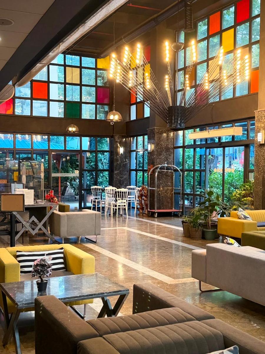 Mugwort Hotel & Spa - Housity
