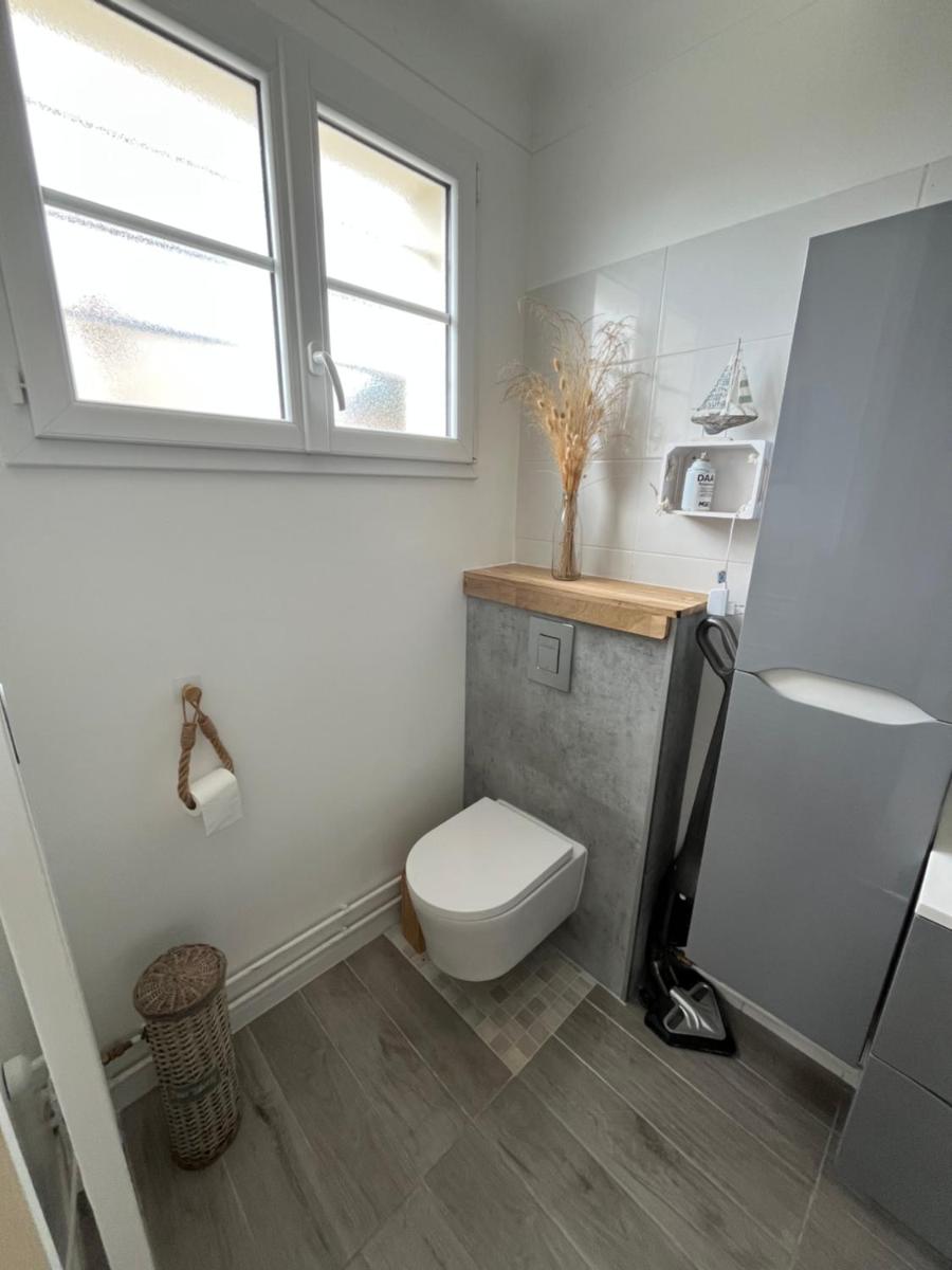 Petite maison de vacances Les Moutiers - Housity