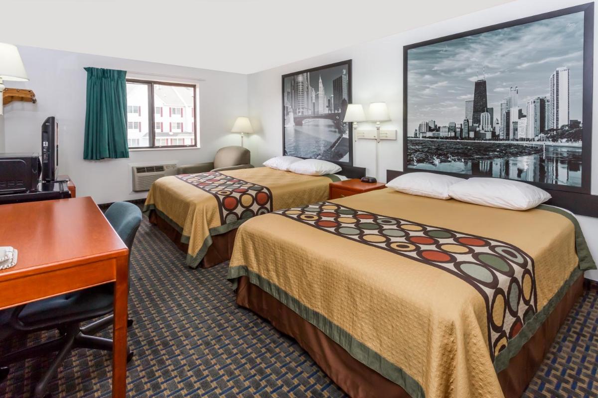 Super 8 by Wyndham Rock Falls Sterling Area - Housity