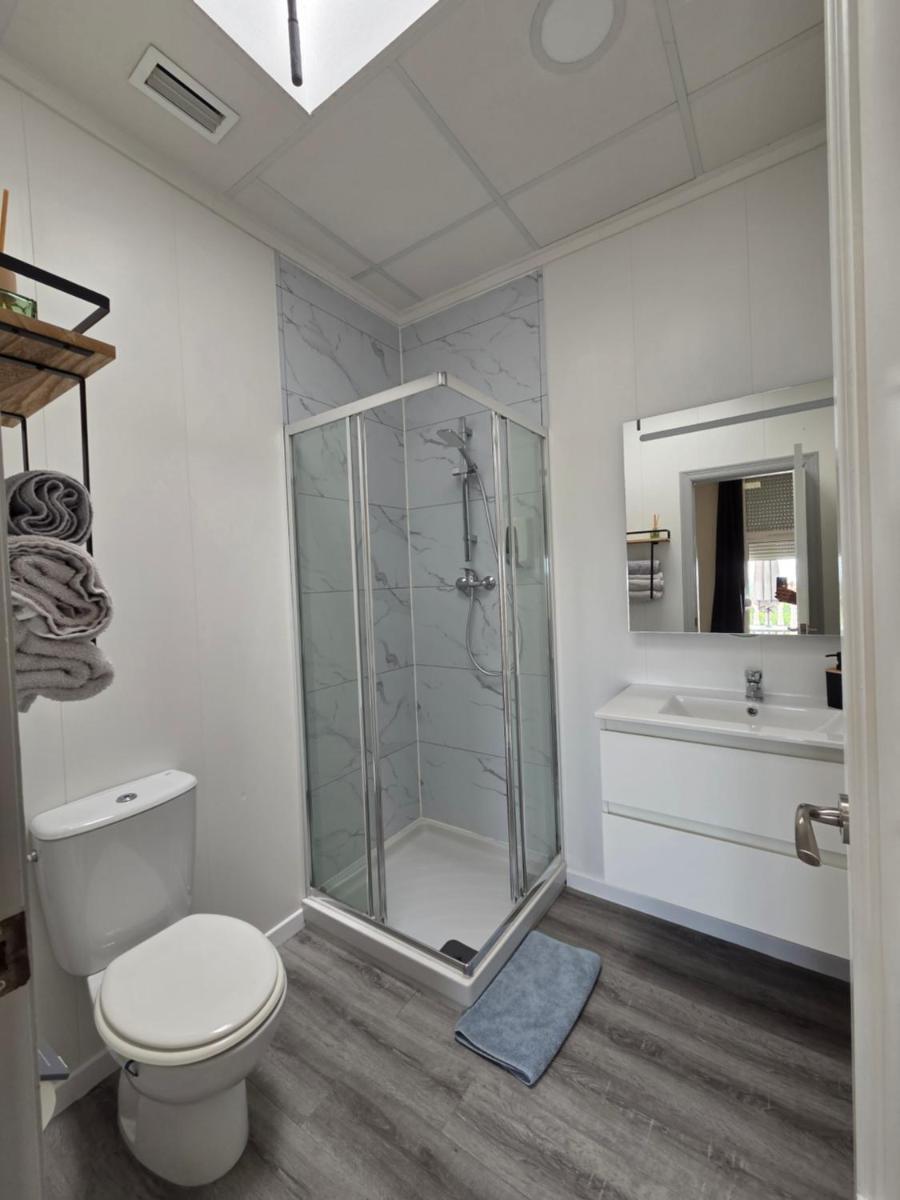 Hotel La Oficina - Housity
