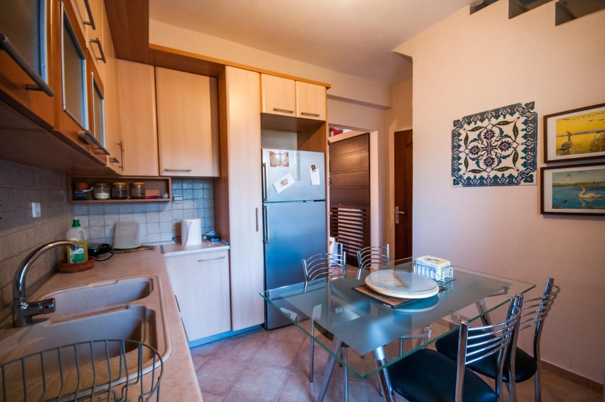 Holidays Pelion - Housity