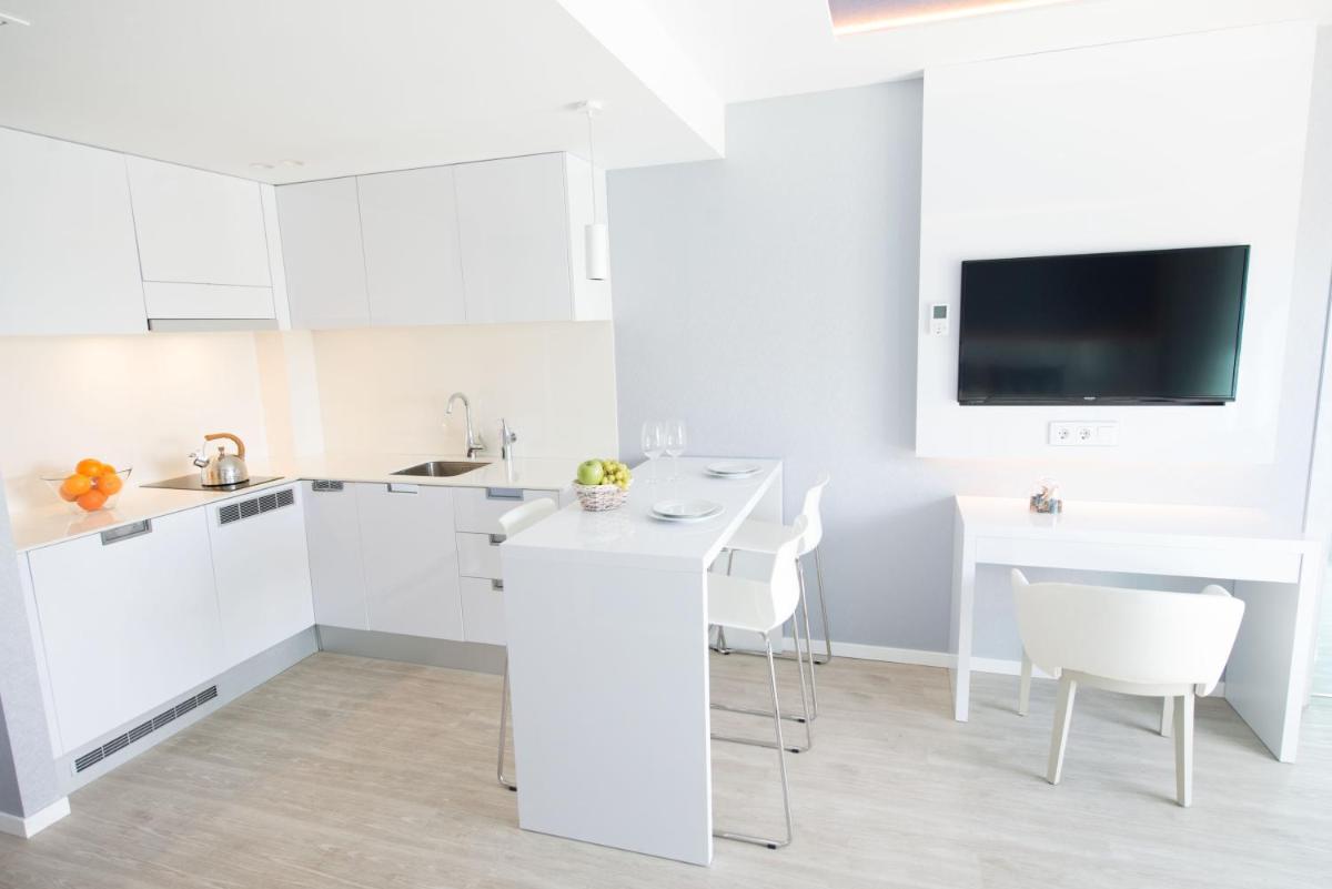 Una cocina o zona de cocina en Masd Mediterraneo Hotel Apartamentos Spa
