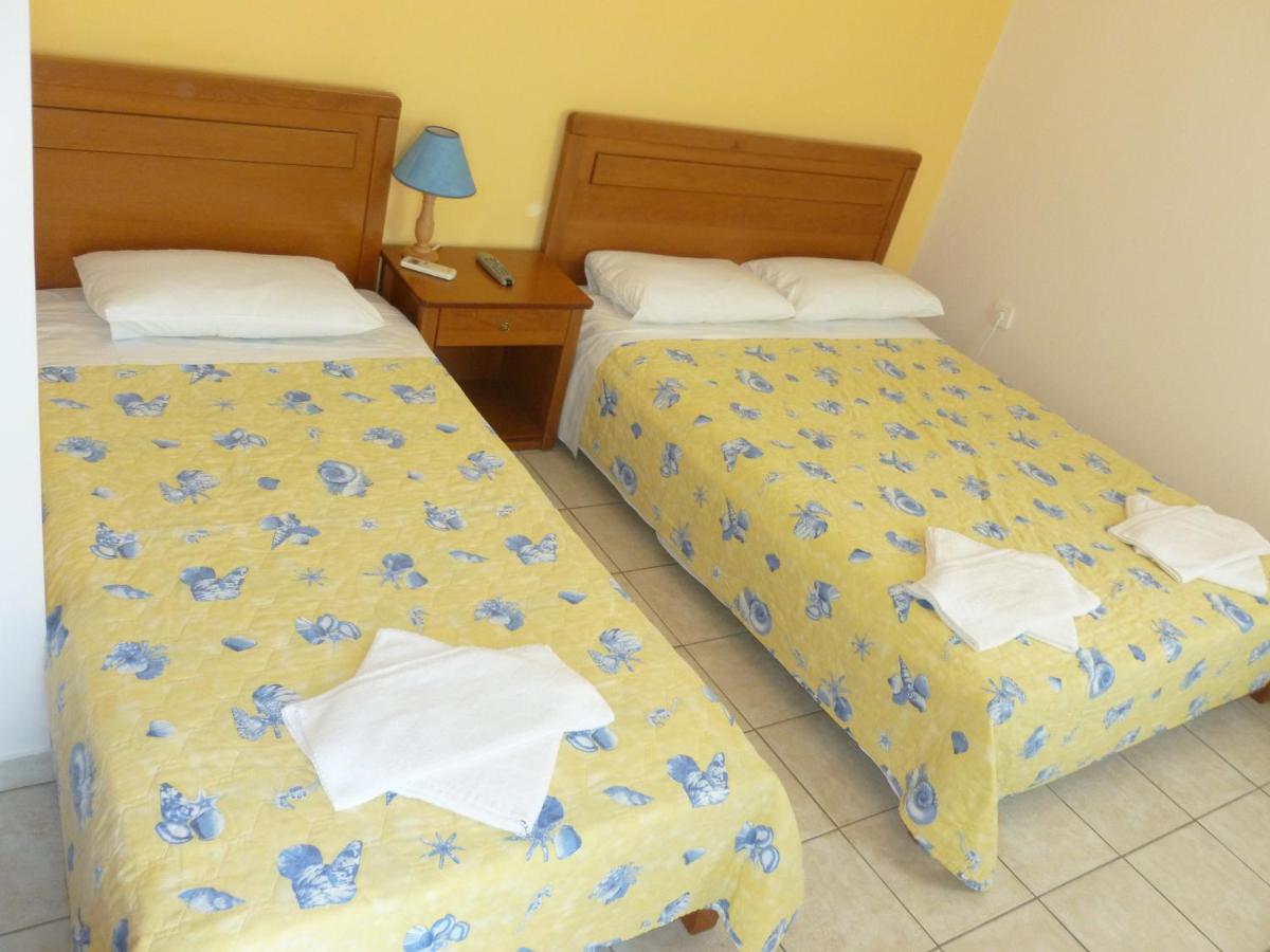 Peter & Tony Rooms - Housity