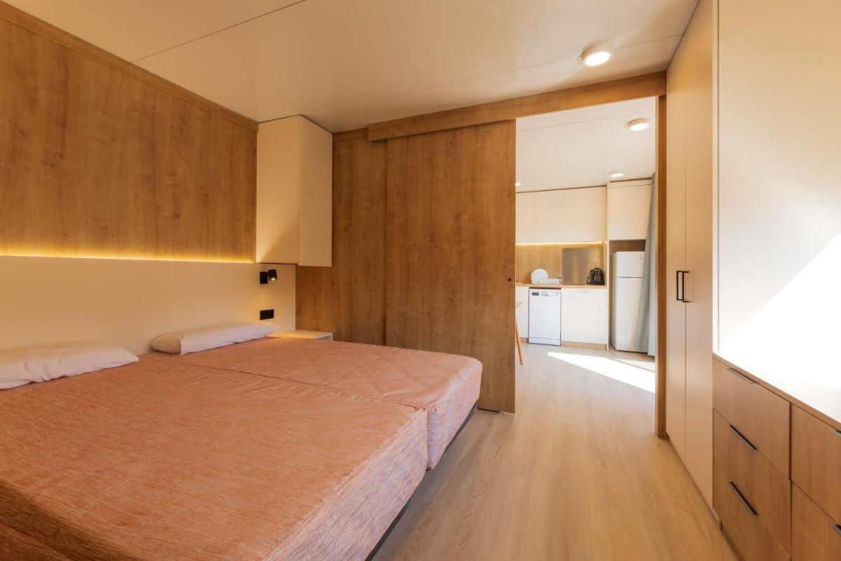 Camping Bon Repós - Housity
