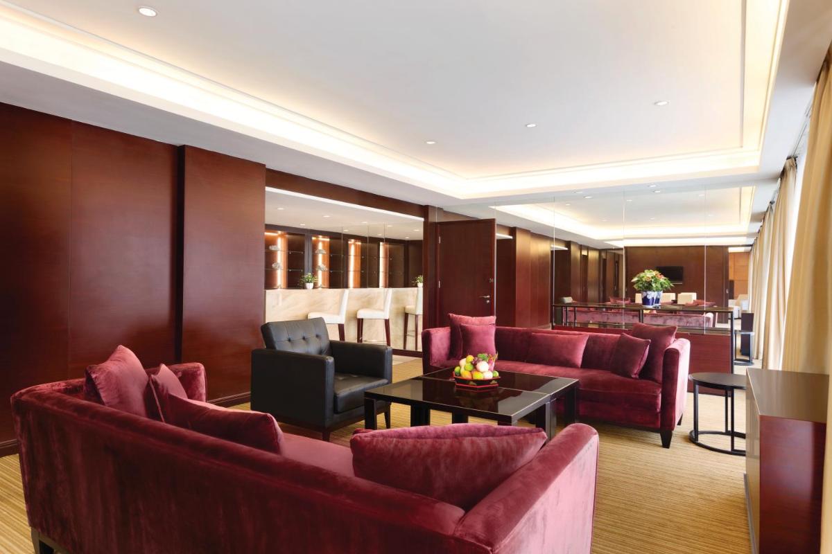 Suitetrails - Ramada Plaza Lianyungang