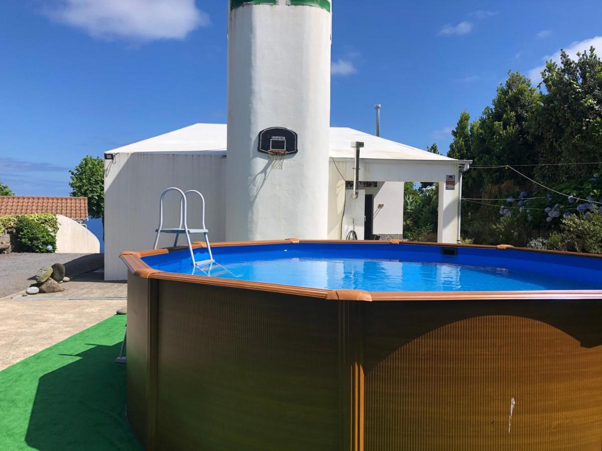 Azores Sunrisehouse - Housity