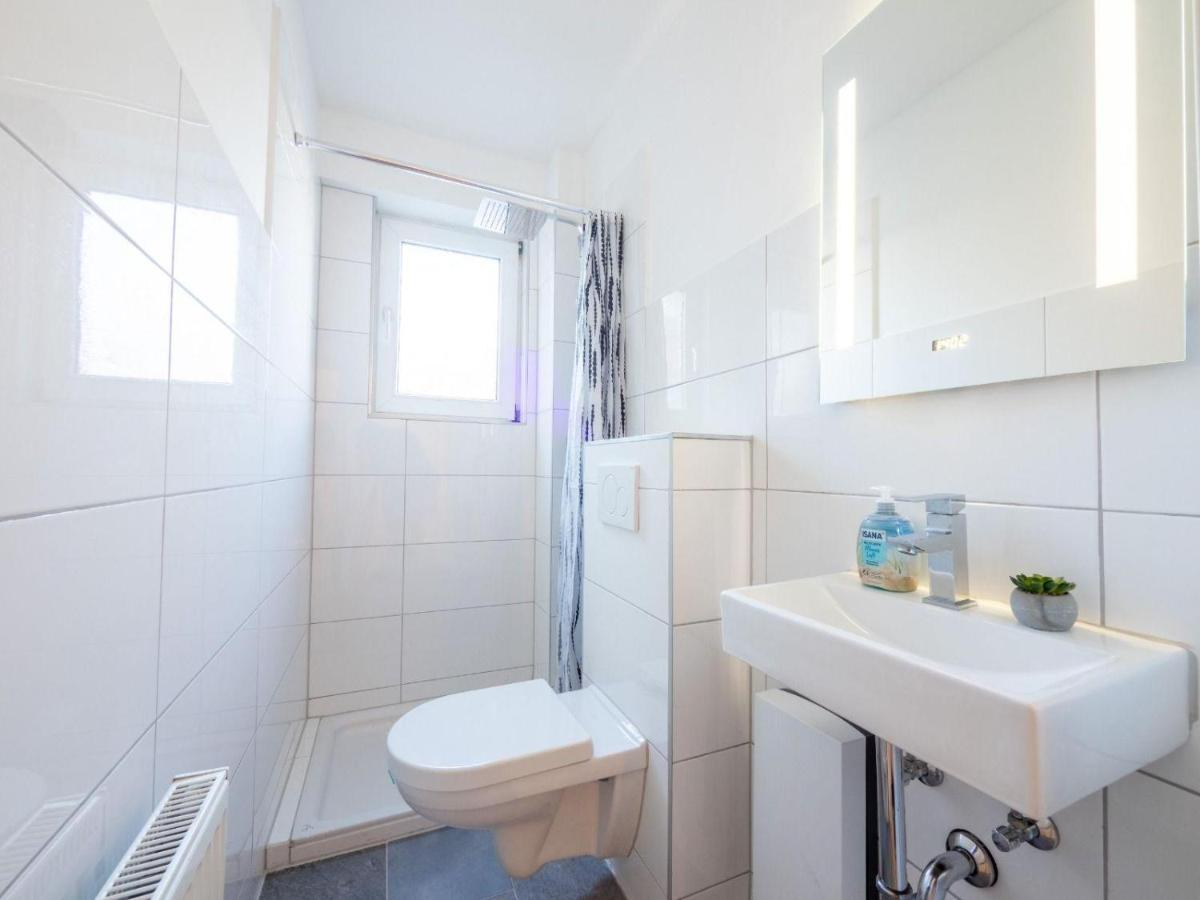 Monteurwohnung-fuer-4-Personen-4-Betten-in-Schwarzenbek-SKGE0904 - Housity