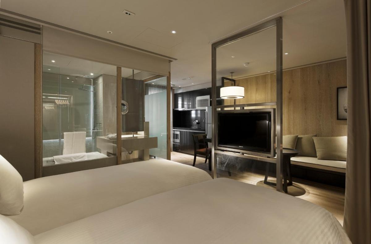 Gloria Residence - Housity
